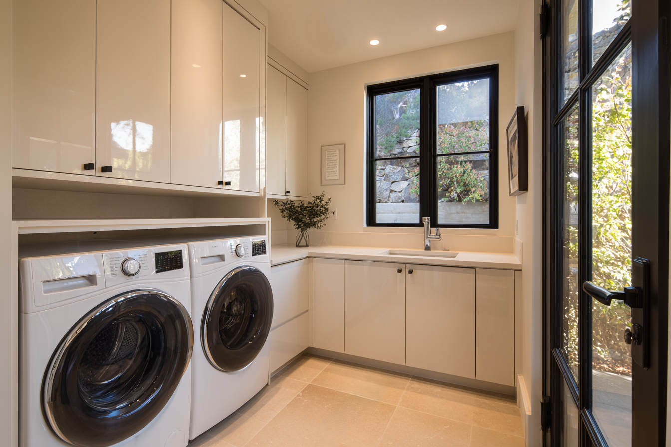 09 - AKF_Lumen Residence_Laundry Room