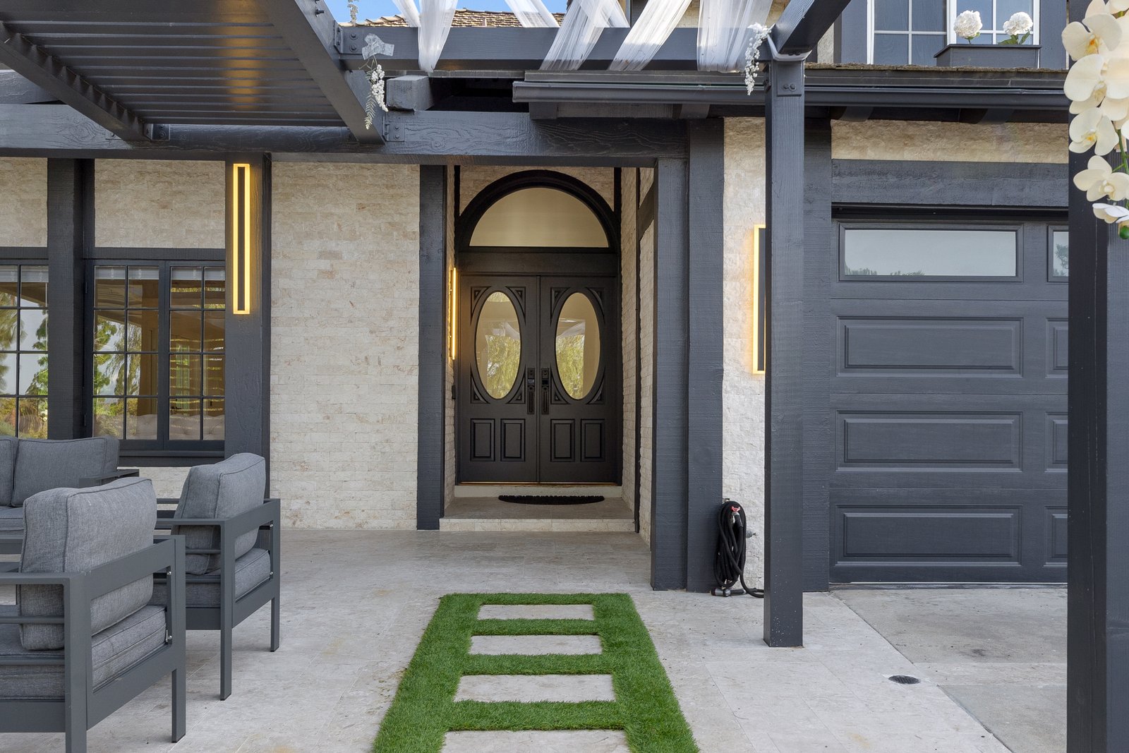 6. stone-fireplace-living-room-renovation-newport-beach-ca